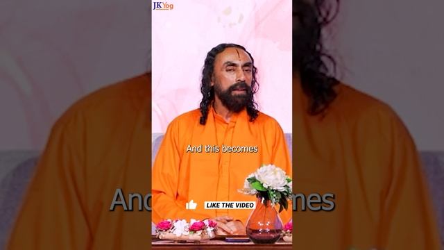 The HIDDEN BENEFIT Of YOGA ??♂️?? 99% Don't Know THIS | Must Watch | Swami Mukundananda #shorts смотреть онлайн