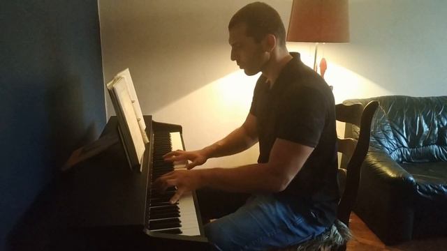 Resident Evil game music - macias piano смотреть онлайн