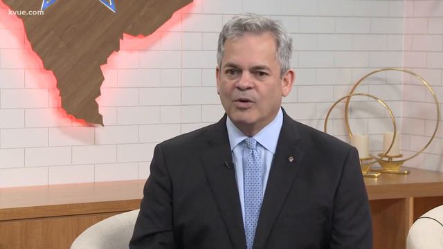 Austin Mayor Steve Adler discusses affordable housing, land development rewrite | KVUE смотреть онлайн