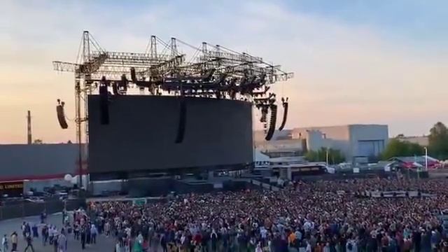 Muse - Live @ Letiště Praha Letňany, Prague, Czech Republic 2019 смотреть онлайн