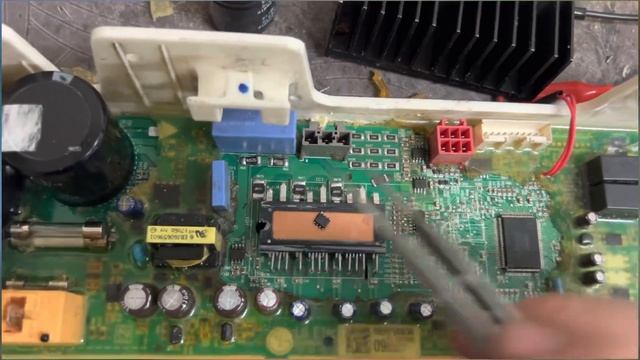 СМА LG Direct Drive замена драйвера SCM1242MF , ремонт цепи инвертора. A393F и датчики тока R018F смотреть онлайн