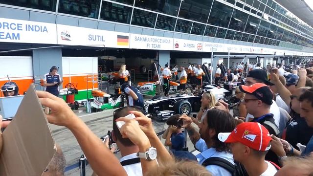 Williams F1 team pit stop training смотреть онлайн