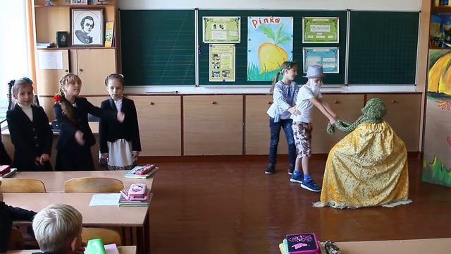 Казка Ріпка на новий лад. Школа №23 м. Рівне. 13 жовтня 2016 смотреть онлайн