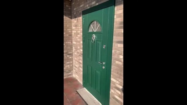 Входная дверь со стеклом для загородного дома, можно купить только у нас, установка Москва и област смотреть онлайн