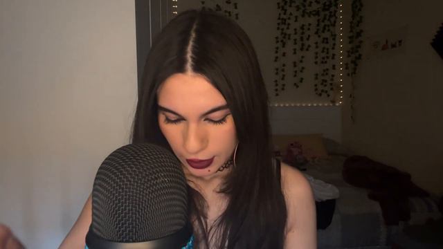 Asmr ¿Qué HAY EN MI BOLSO? | asmr español смотреть онлайн