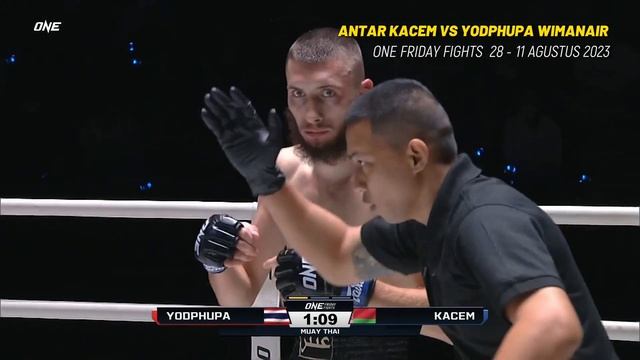 Antar Kacem KEJUTKAN Penonton Via Knockdown Beruntun, KO Yodphupa! | ONE Friday Fights 28 смотреть онлайн