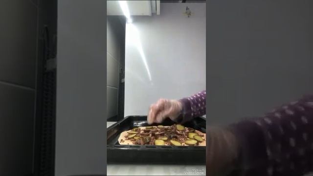 Домашняя пицца (готовка, озвучка, дегустация) ????