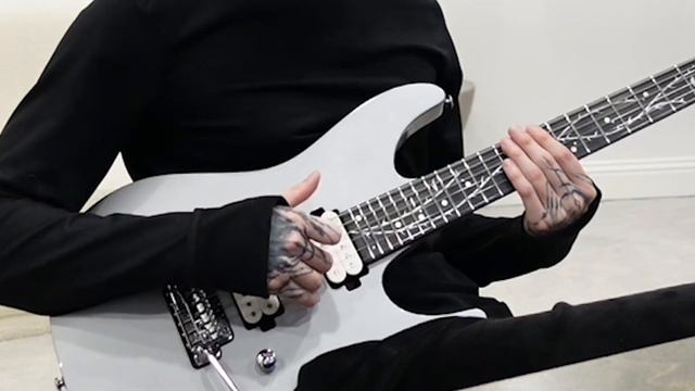 Teach a Technique with Tim Henson | Polyphia смотреть онлайн