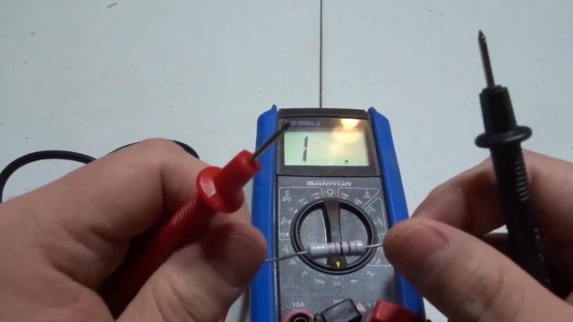 How To Measure Resistance With A Multimeter-Tutorial смотреть онлайн