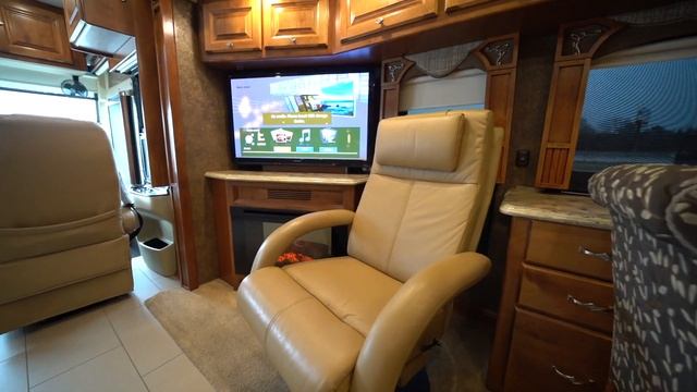 2014 Tiffin Phaeton 36GH A Class 380HP Cummins Diesel Pusher from Porter's RV Sales - $194,900 смотреть онлайн