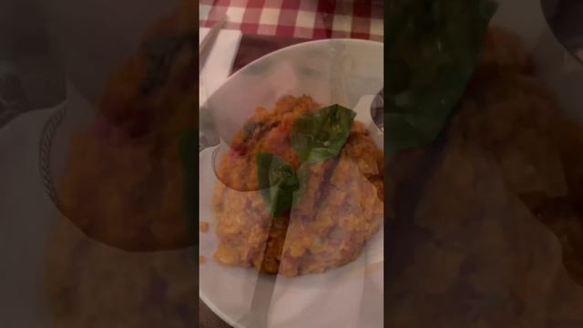 Флорентийская кухня. Охотничий гуляш и томатный суп #минск #фудблогер #еда #флоренция#гуляш