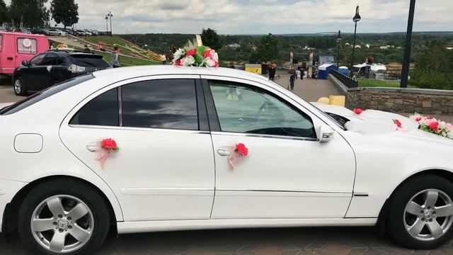 Автомобиль на свадьбу Киров Мерседес Е-500 от "Авто-Свадьба" смотреть онлайн