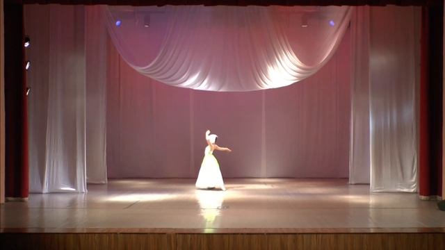 "Вариации на тему шести танцев" смотреть онлайн