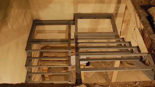 Изысканная лестница с гранитными ступенями смотреть онлайн