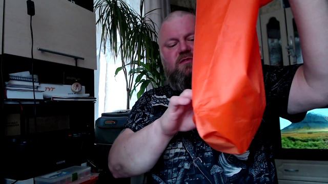 Классная сумка для улова. Легкая, не протекает и надежная. смотреть онлайн