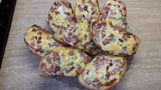 Вкуснейшие горячие бутерброды/ Оболдено вкусная скумбрия в духовке. смотреть онлайн