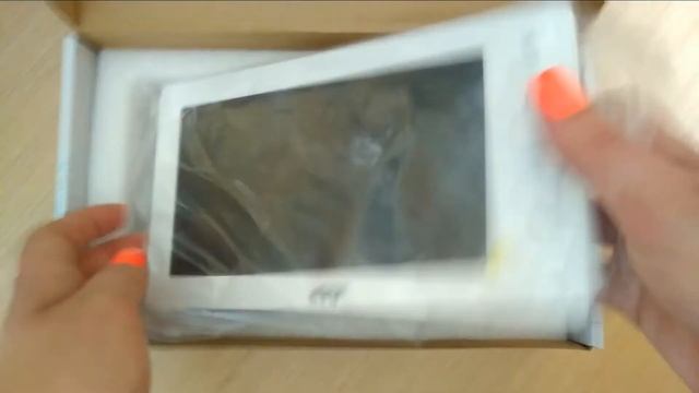 Обзор монитора видеодомофона CTV-M1701MD смотреть онлайн
