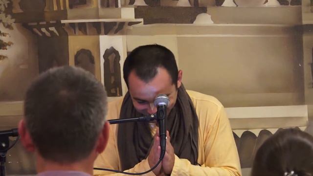 Тхакур Харидас Понимание Кришны как личности , часть 2 смотреть онлайн