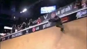 Danny Mayer KickFlip McTwist