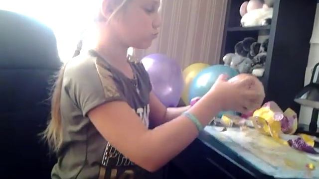 День рождения Леры открываем игрушки (4 часть) Последняя Серия смотреть онлайн