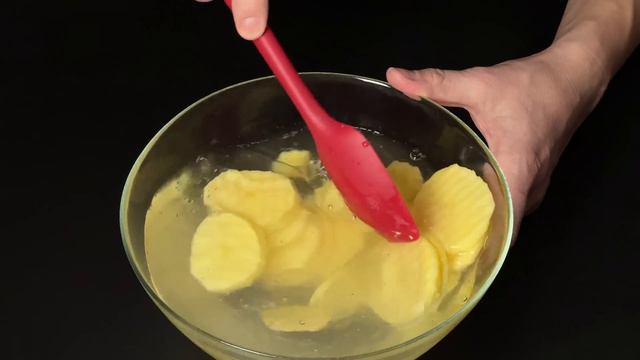 GOTT, WIE LECKER! Ein köstliches Gericht aus nur 2 Kartoffelen! 3 perfekte Rezepte! смотреть онлайн