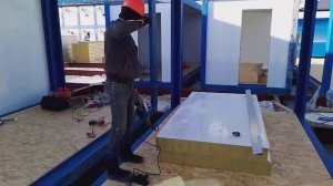 дом? из сэндвич панели. самый быстрый собирается и самый удобный.