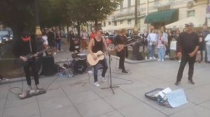 Кукла Колдуна. Кавер. Уличные музыканты в Питере.