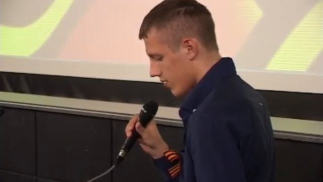 29 04 15 Улица героя смотреть онлайн