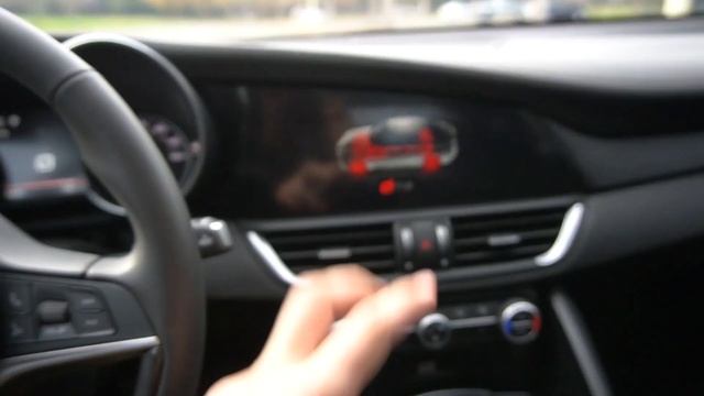 Why I Chose Alfa Romeo Giulia Over BMW, Mercedes and Audi? смотреть онлайн