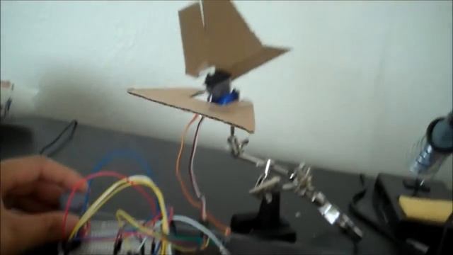 Arduino thumb joystick and two servos + Code/sketch смотреть онлайн