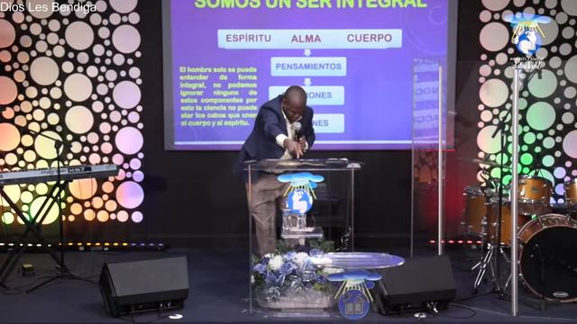 Domingo 11/6/2022 Mensaje: Pastor Nicolas Calderon - Condiciones смотреть онлайн