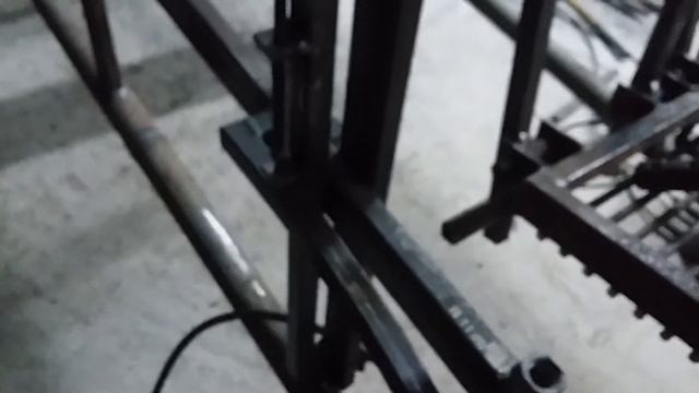 Мотоблок с двойным кузовом прицепа и раздвижной рамой смотреть онлайн