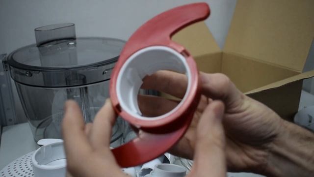 обзор кухонного комбайна Bosch MCM 64051