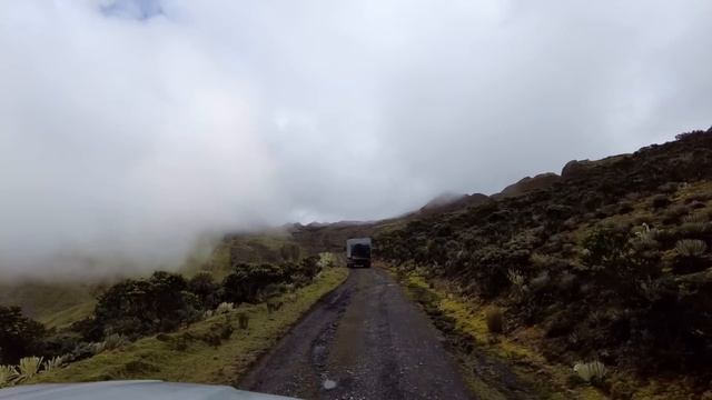 Big Problems Overlanding Colombia - Everlanders See The World!