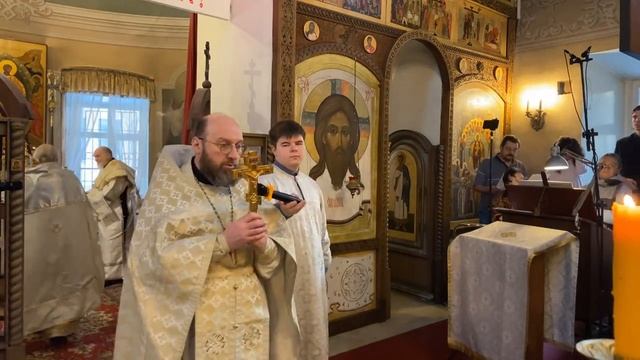 Прямая трансляция. Литургия, 16 января, в 10:00 ч. смотреть онлайн