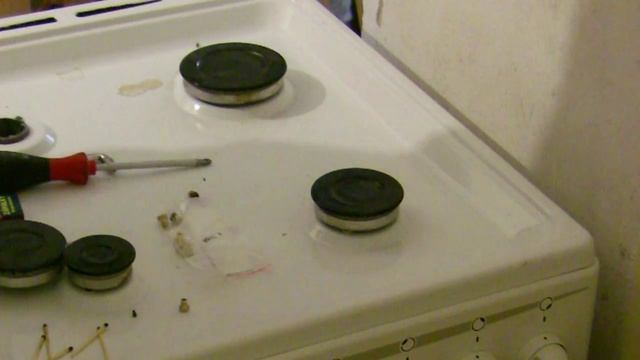 [hackmyth] #13 Переделка газовой плиты на пропан-бутан (Spořak. Zemní plyn na PB přepracování) смотреть онлайн