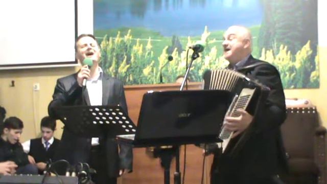 Ovidiu Popa & Samuel Trif (Osana,cântă adunarea...) смотреть онлайн