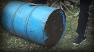 БОЧКА 200L l ВСКРЫВАЕМ ВЕРХ БОЛГАРКОЙ l СОХРАНЯЯ КРЫШКУ