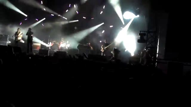 Kasabian - Club Foot live (Solidays - 2010) смотреть онлайн