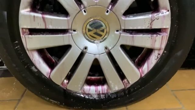 Detail IR “Iron” мощный очиститель дисков и кузова от Grass смотреть онлайн