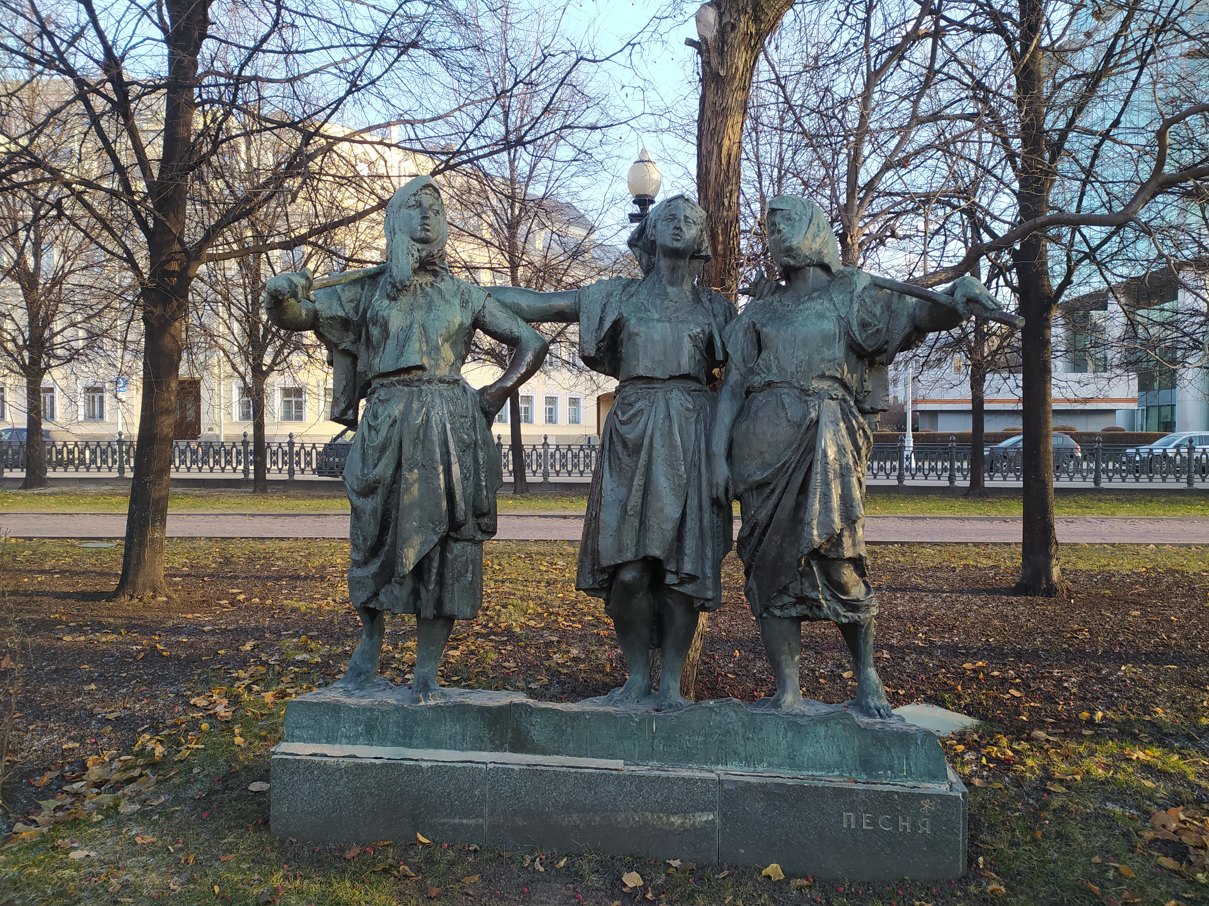 Почему Цветной бульвар в Москве стал так называться и зачем закопали реку Неглинную смотреть онлайн