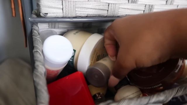 MY NEW HYGIENE, BODY CARE & FRAGRANCE ORGANIZATION! BEST FRIEND REACTS TO MY INSANE COLLECTION смотреть онлайн