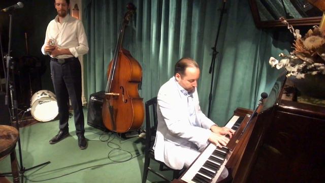 Matthew Parker & Pierre Pradat - All The Things You Are смотреть онлайн