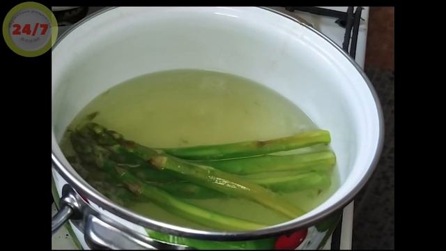 Как Приготовить Спаржу Самый Быстрый Способ 1+4 смотреть онлайн