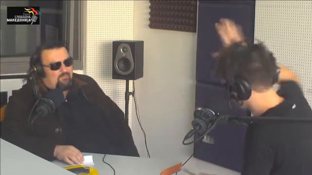 Комичен мегахерц со Атанас и Жарко - 2015-11-20 смотреть онлайн