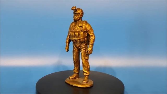 Бронзовая статуэтка Спецназовец / Bronze Statuette Of A Commando