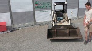 Обзор фронтального погрузчика из Японии TCM BOBCAT 725 за 650 000 рублей! Более 30 навесных единиц.