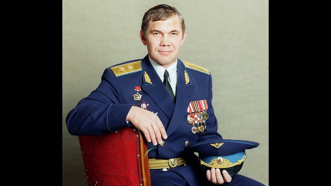Генерал Лебедь о Войне смотреть онлайн