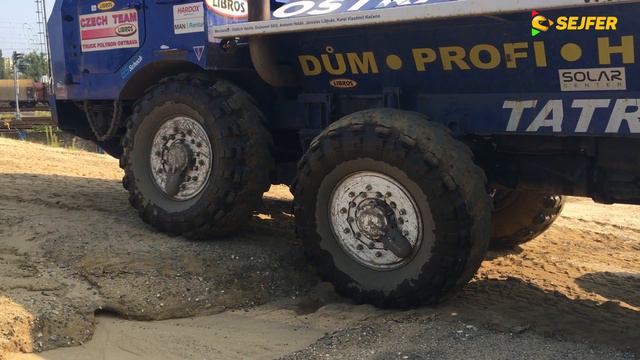 Truck trialový speciál TATRA 813 a hasičský speciál TATRA 815-7 6x6.1 v terénu смотреть онлайн