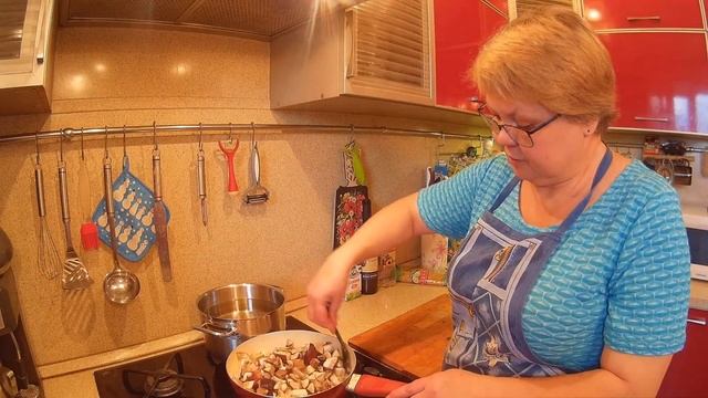 Паста с грибами в сливочном соусе смотреть онлайн